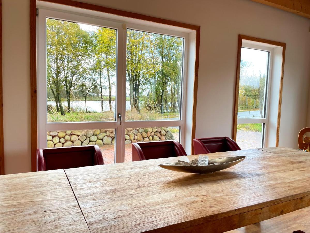 Haus Zwischen Den Wehlen Bei Buesum, 16 Personen Villa Westerdeichstrich Exterior foto